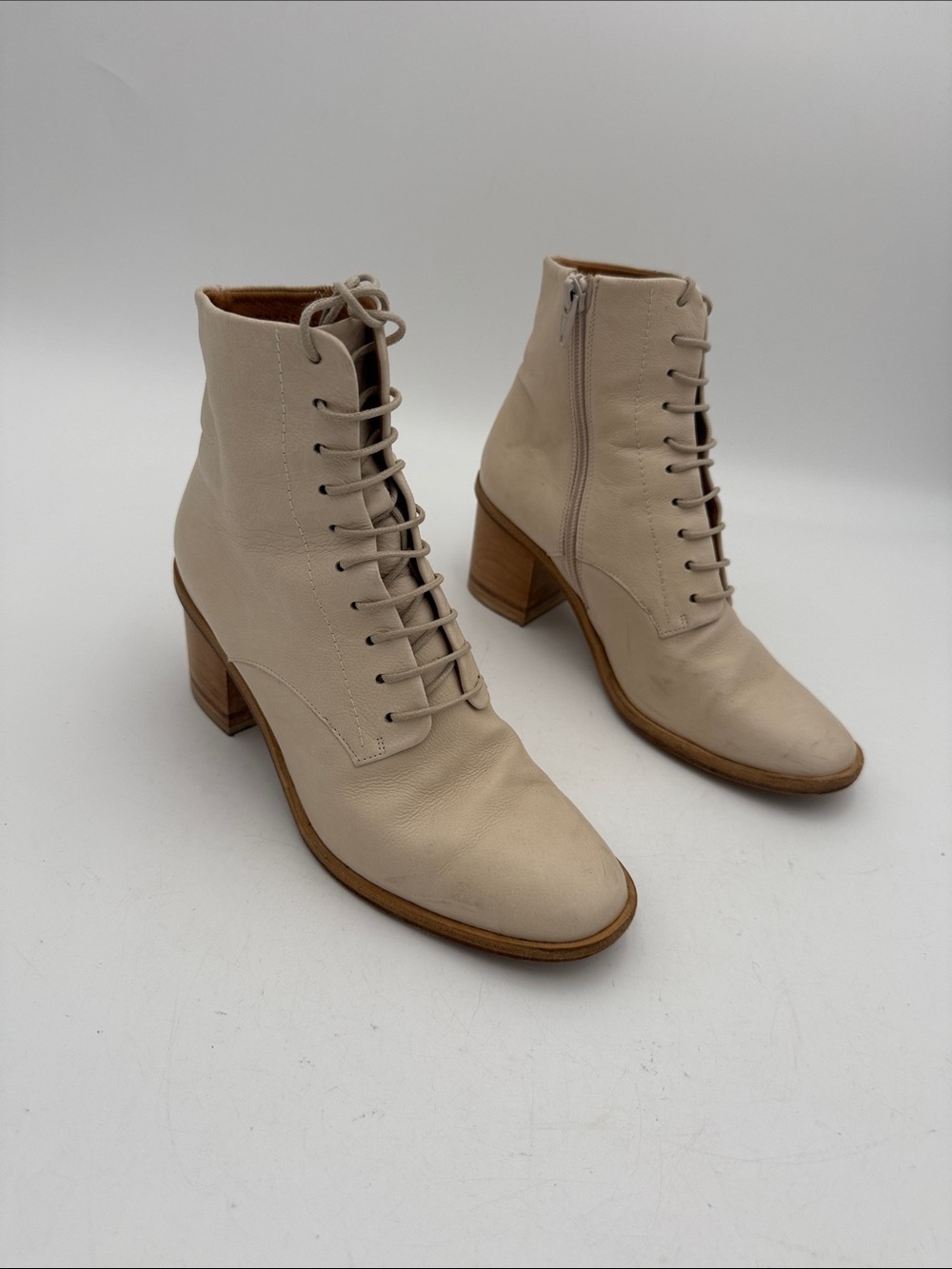 Coclico Women's Lace-Up Ankle Boots Beige festival Y2K rodeo casual fall winter